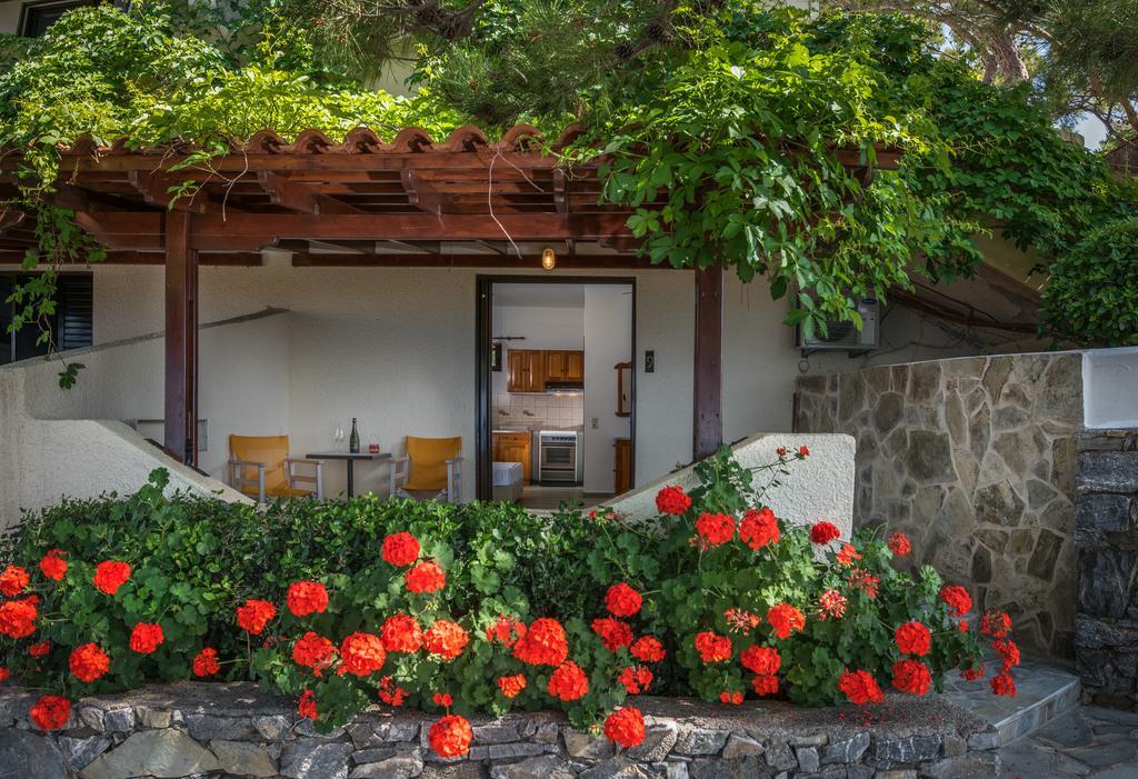 Ferma Solaris Apartments Agia Fotia  Exterior photo